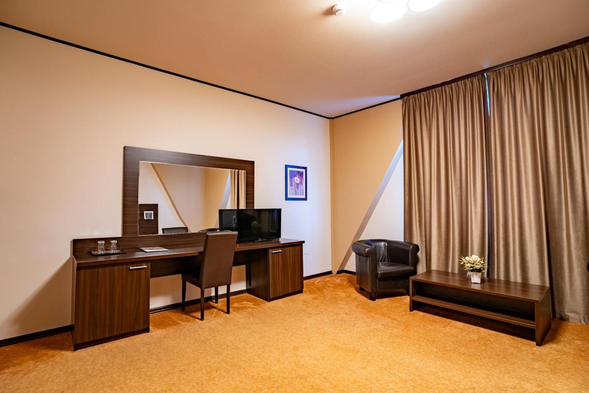 Hotel Aurelia Chisoda المظهر الخارجي الصورة