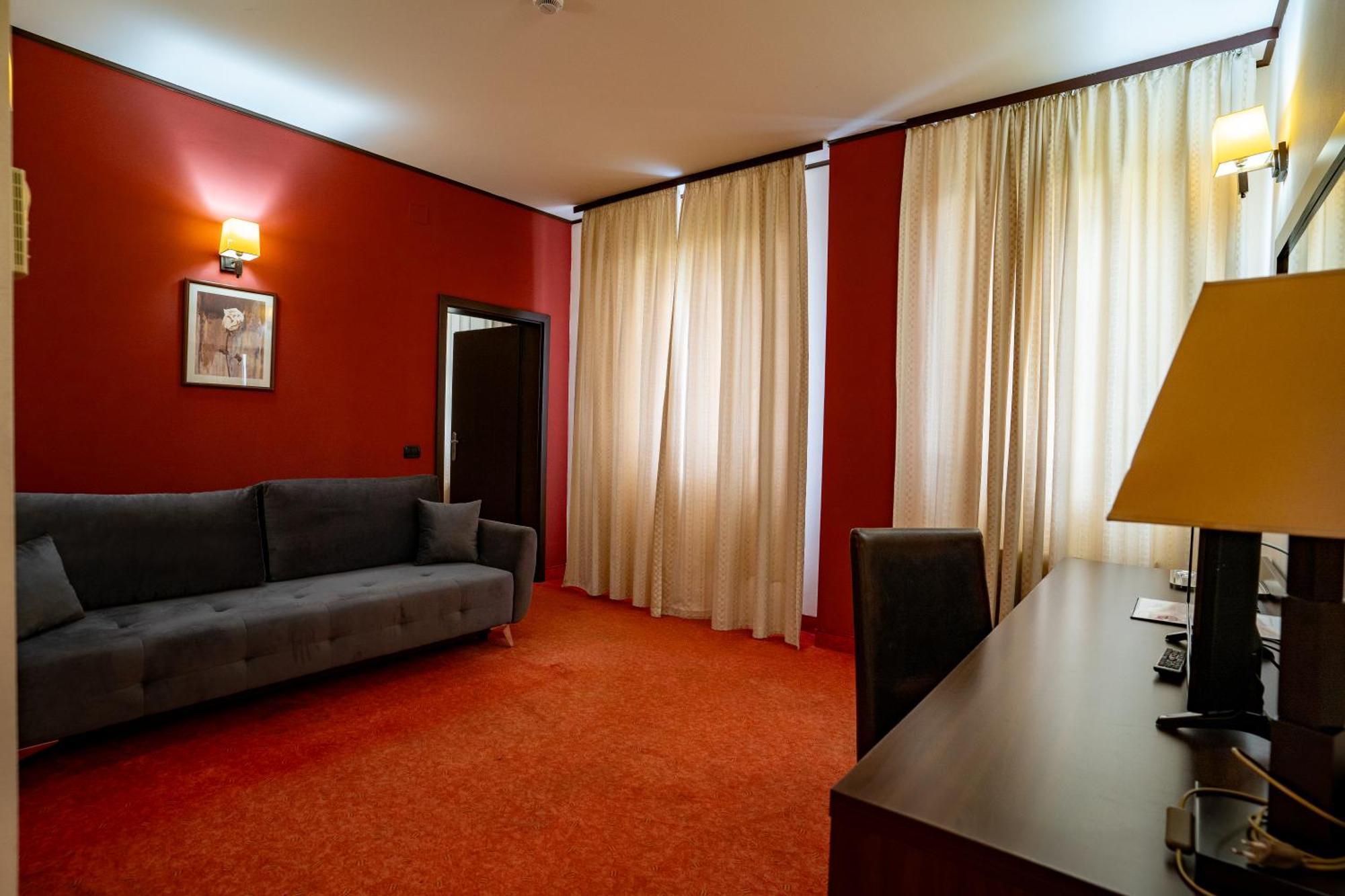 Hotel Aurelia Chisoda المظهر الخارجي الصورة